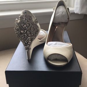 Badgley Mischka wedding shoes